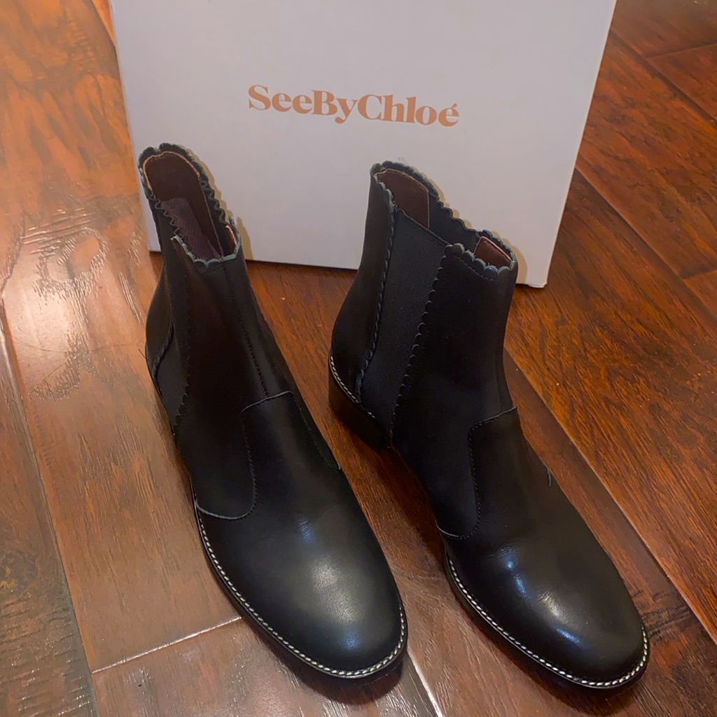 See By Chlo Ankle Boots Scalloped Detail Size 39